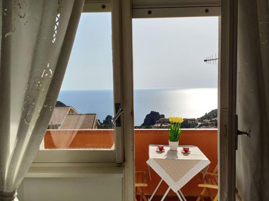 Villa Mariuccia Nebida Eksteriør billede